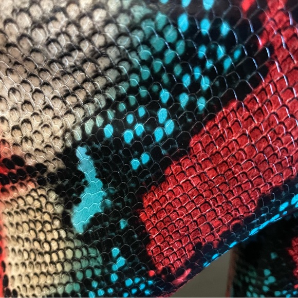 Snake skin design colorful knee high boots - Picture 7 of 10